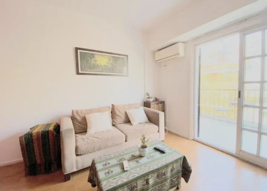 2 amb Balcon Terraza Vista Amplia Barrio Norte 3