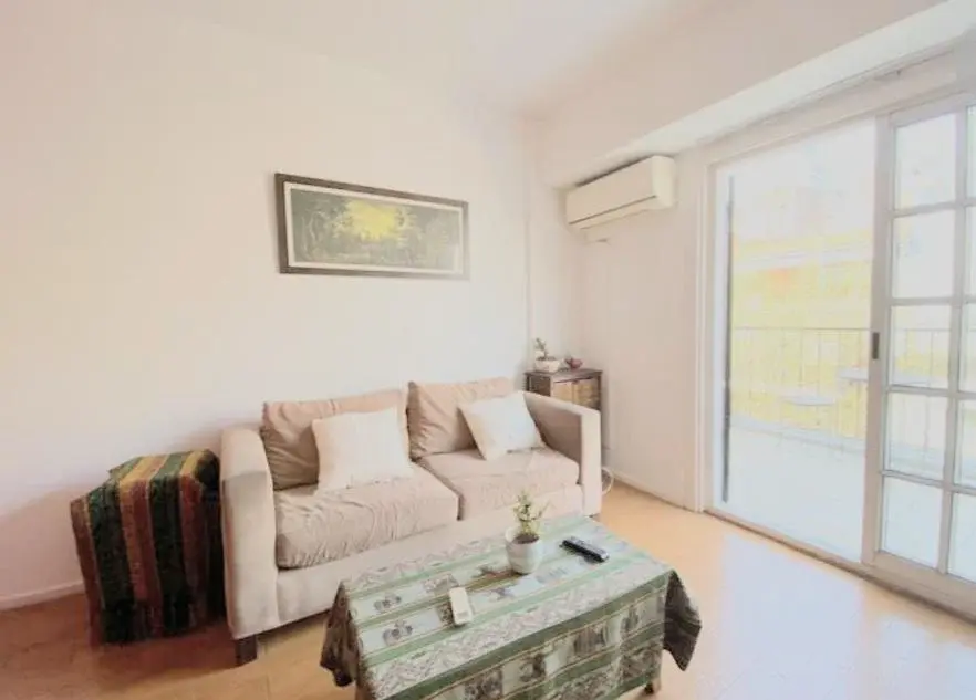 2 amb Balcon Terraza Vista Amplia Barrio Norte 5