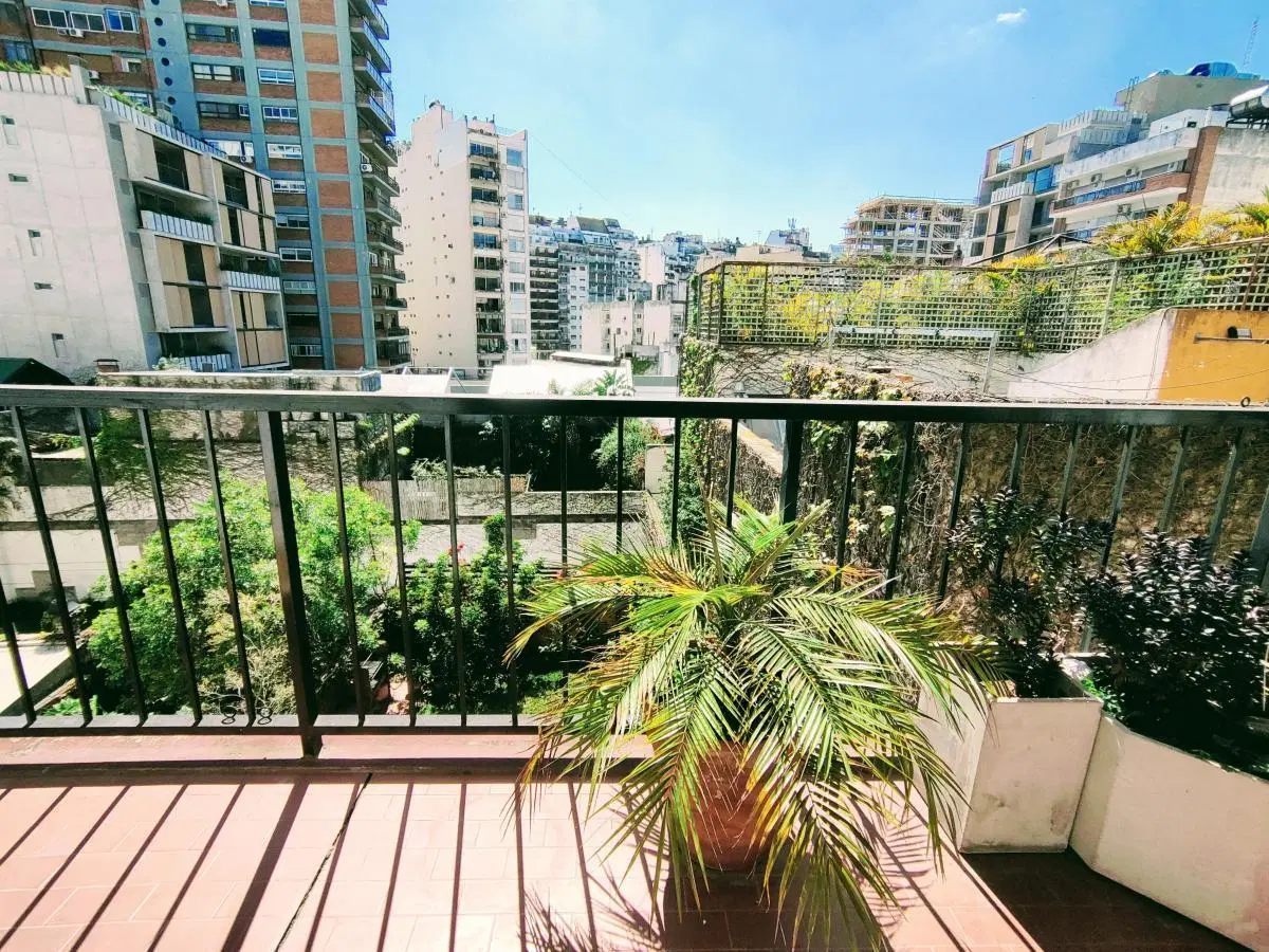 2 ambientes Super amplios con Increibles Vistas Verdes 2