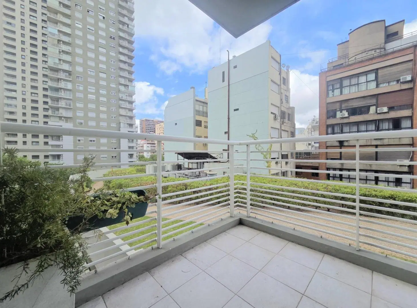 TORRE LAS PLAZAS 95m2 4amb 3