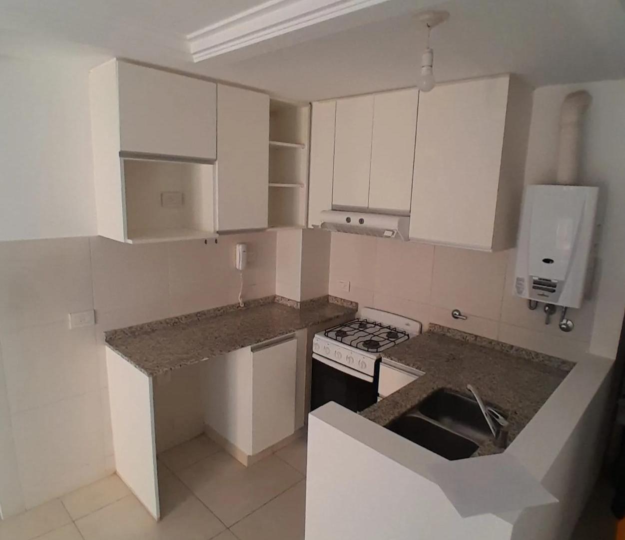 Foto de Alquiler 1 dorm Nueva Cordoba - Bv. San Juan 550, imagen 2