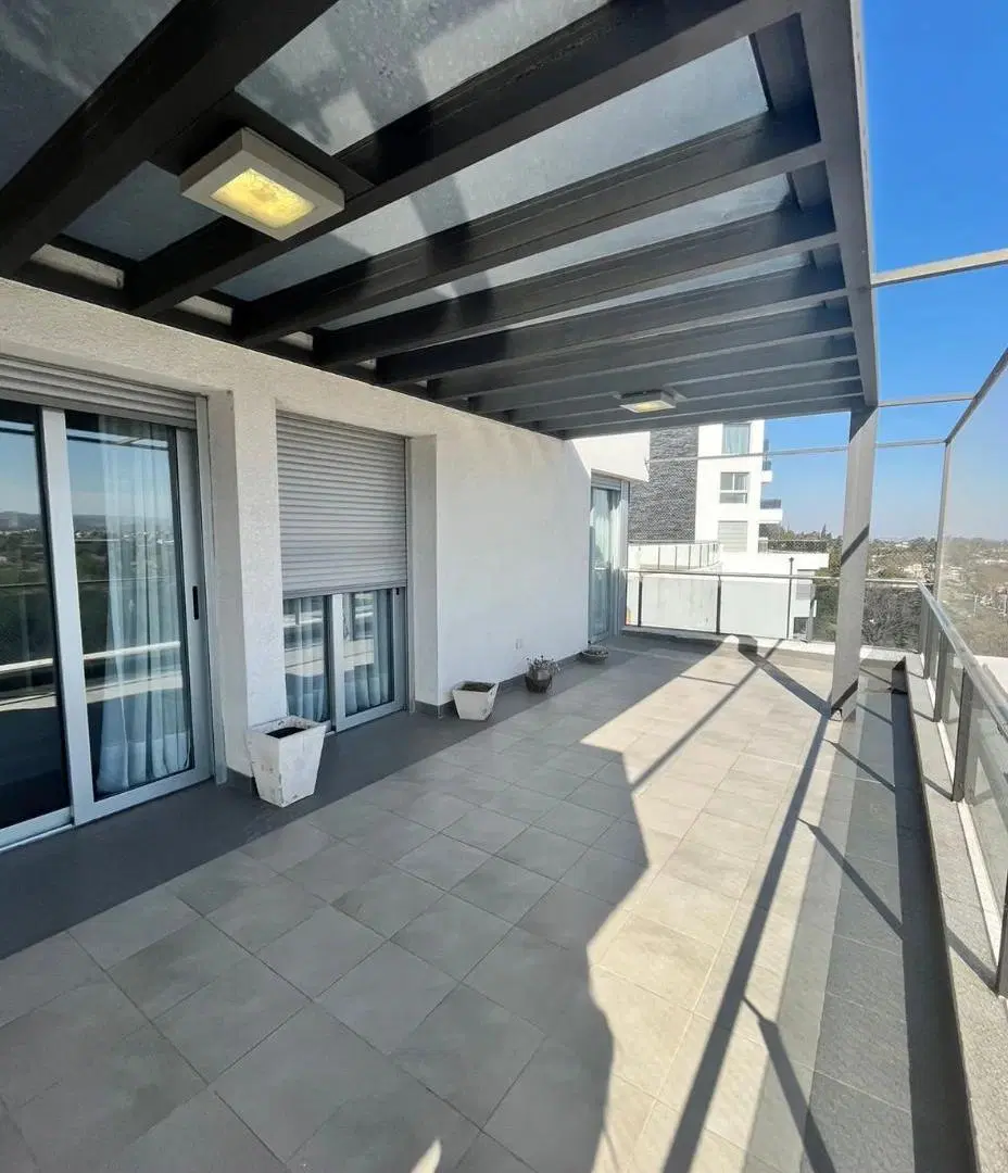 Venta Casonas del Golf 3 Dorm - Villa Allende 4