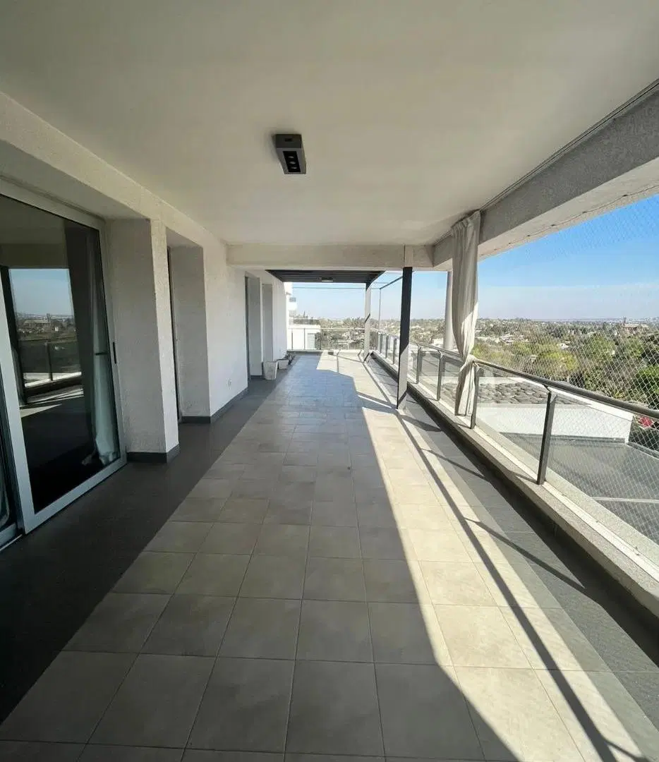 Venta Casonas del Golf 3 Dorm - Villa Allende 2