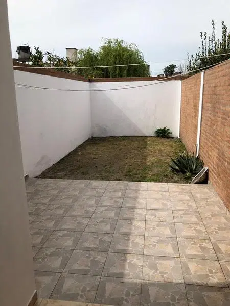 ALQUILERES EN EZEIZA 5