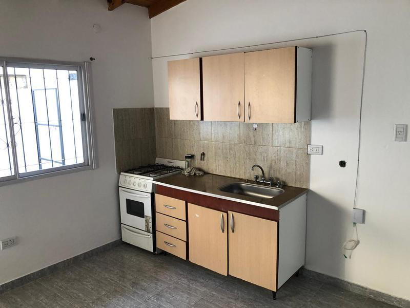 Foto de DUPLEX INTERNO 2 AMBIENTES COMODOS, imagen 5