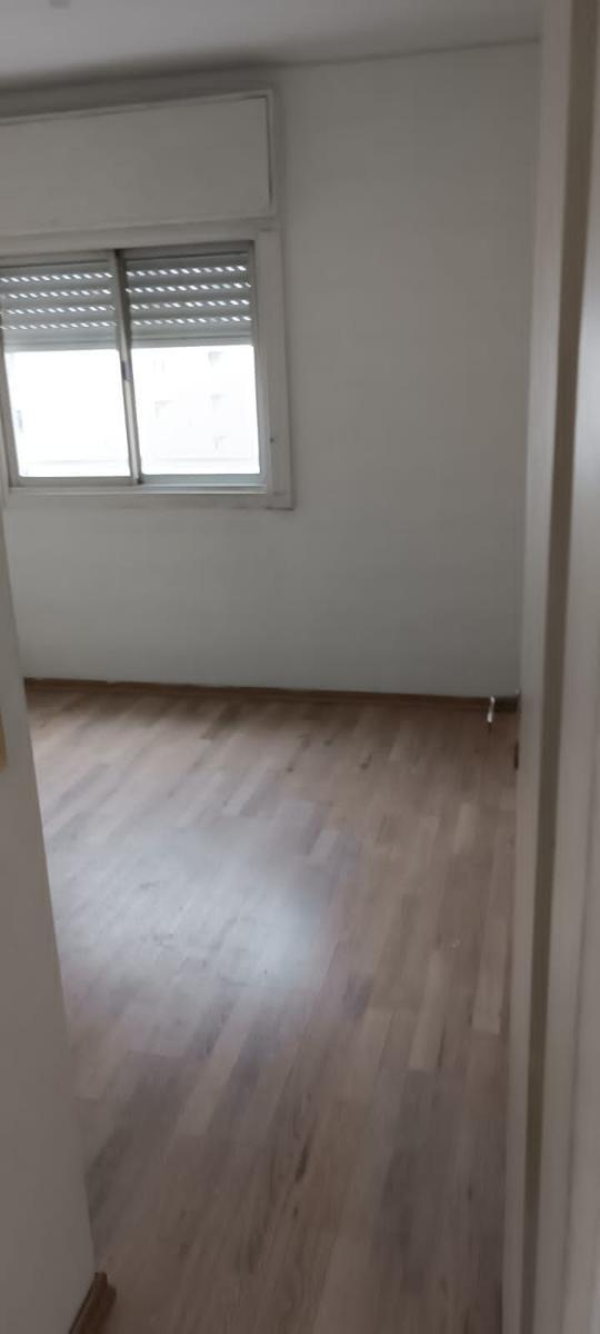 Departamento en Avellaneda, Excelente Estado, Es Tu Oportunidad, Consultanos! 3