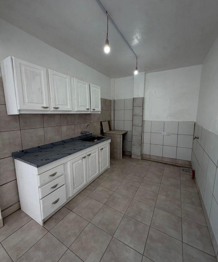 Foto de Se alquila departamento tres ambientes, imagen 2