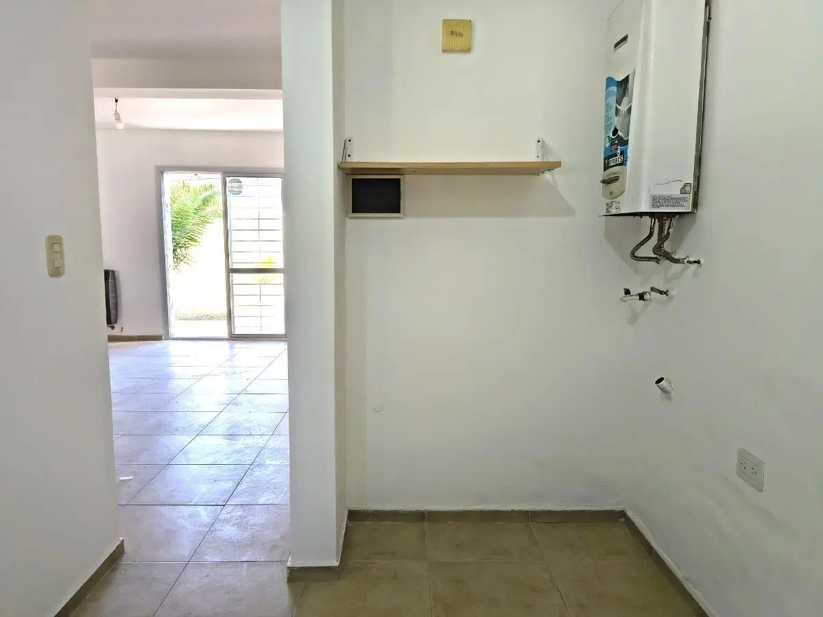 ALQUILER B NUEVO JARDIN DUPLEX 3 DORM CON PATIO LINDO 2