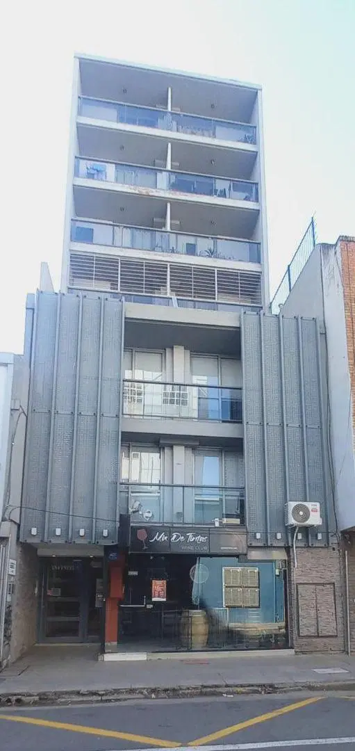 ALQUILER ZONA PASEO SOBREMONTE LOFT APTO RESIDENCIAL U OFICINA 5