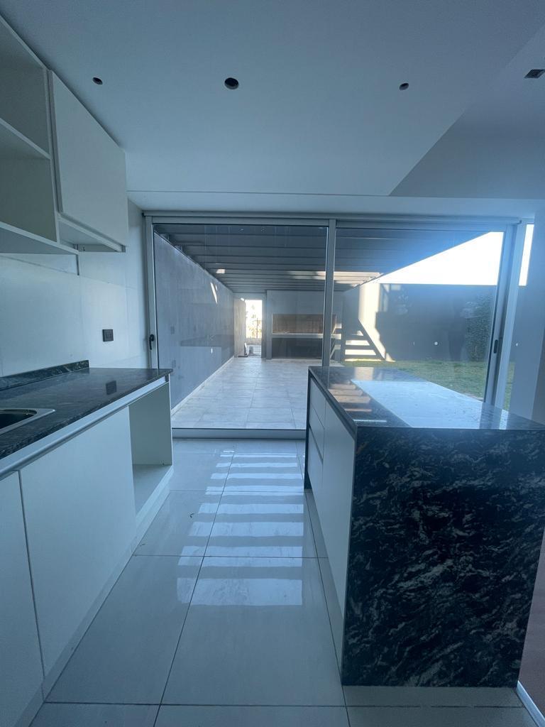 Summun Condominio Vendo Dpto Cochera en Pb un Dorm. y Medio 4