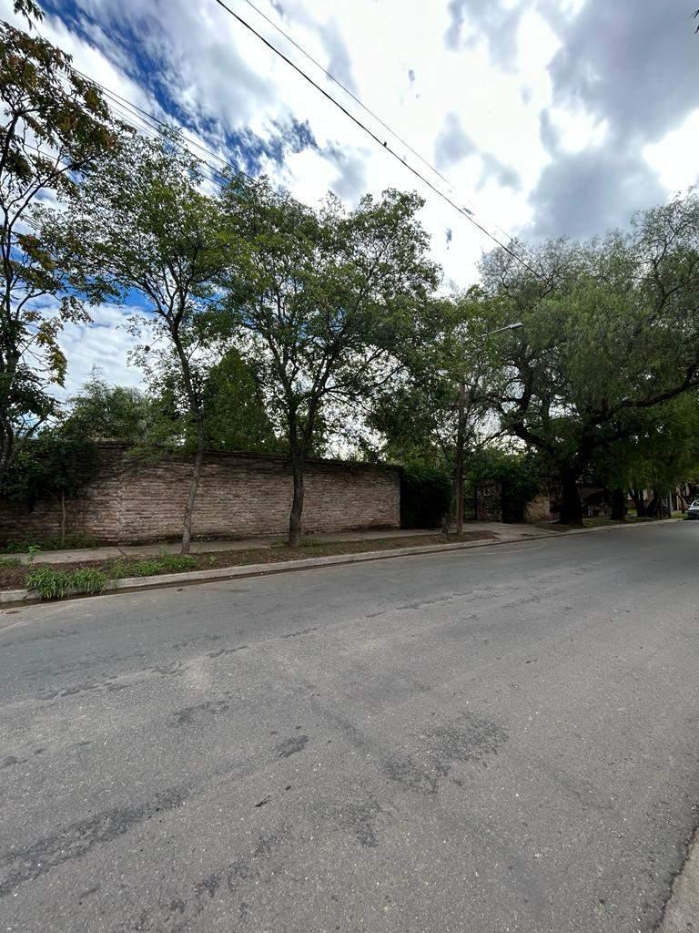 Excelente Terreno Para Inversión Inmobiliaria Jardín Claret 2