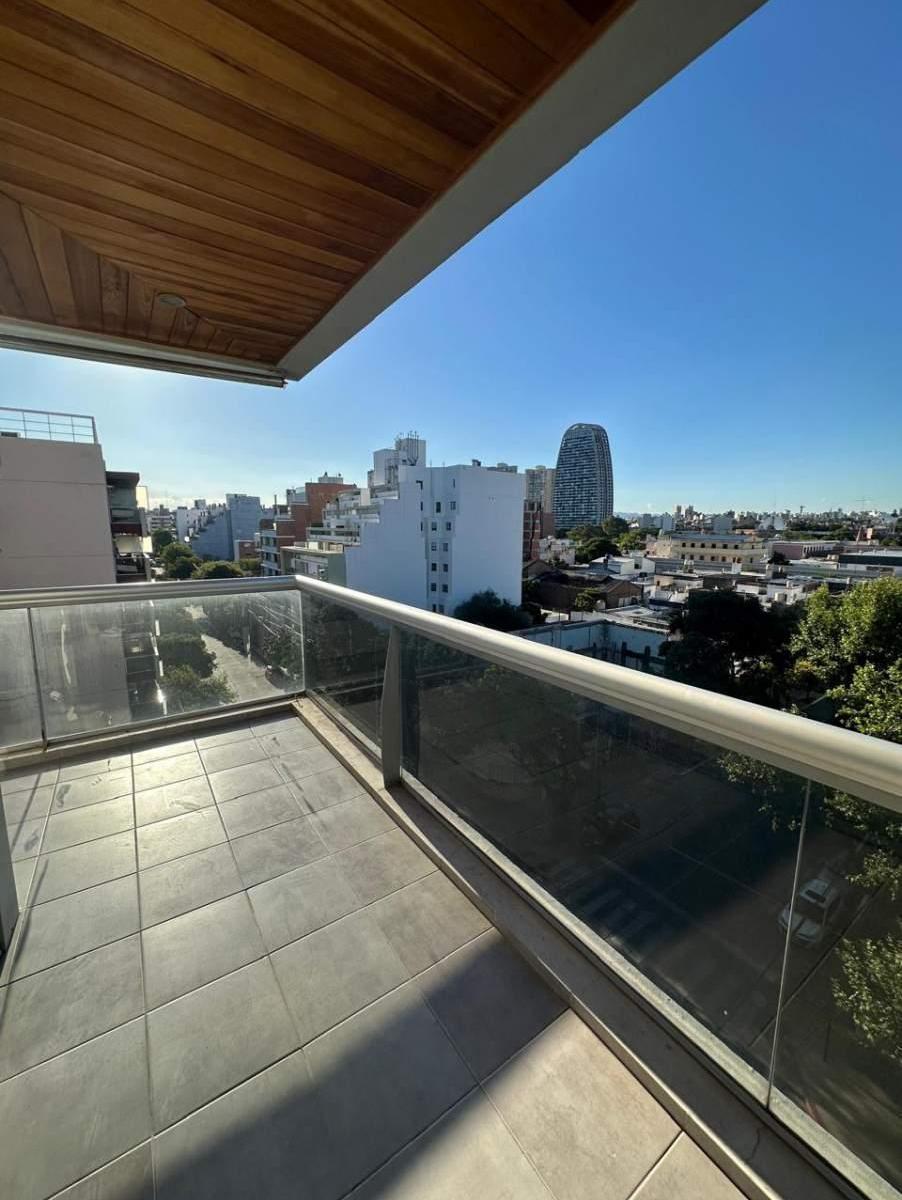 Se Vende Excelente Dpto de Tres Dorm. con Cochera en Barrio General Paz! 2