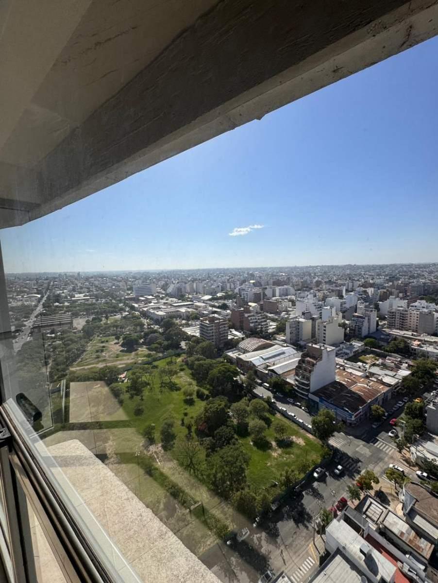 Venta Departamento en B General Paz! Piso Alto! 1