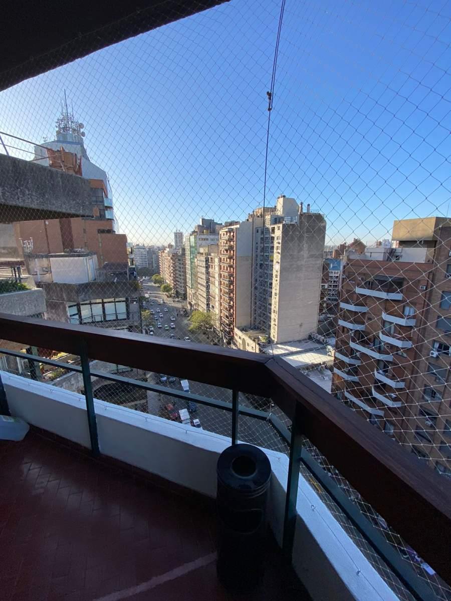 Venta Excelente Semipiso en Nueva Cordoba de Tres Dorm.! 2