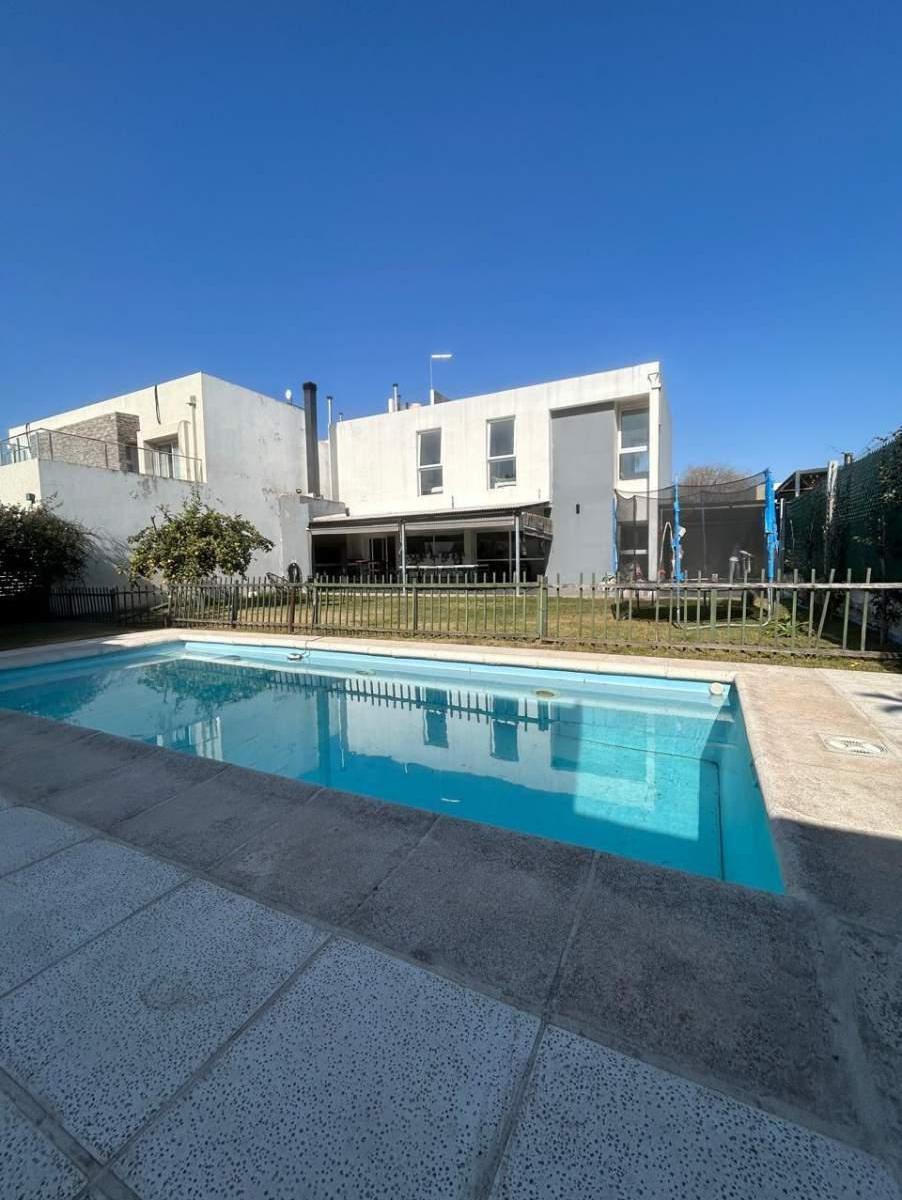 Venta Hermosa Casa Valle Escondido 3 Dorm., Zona Estrategica! 5