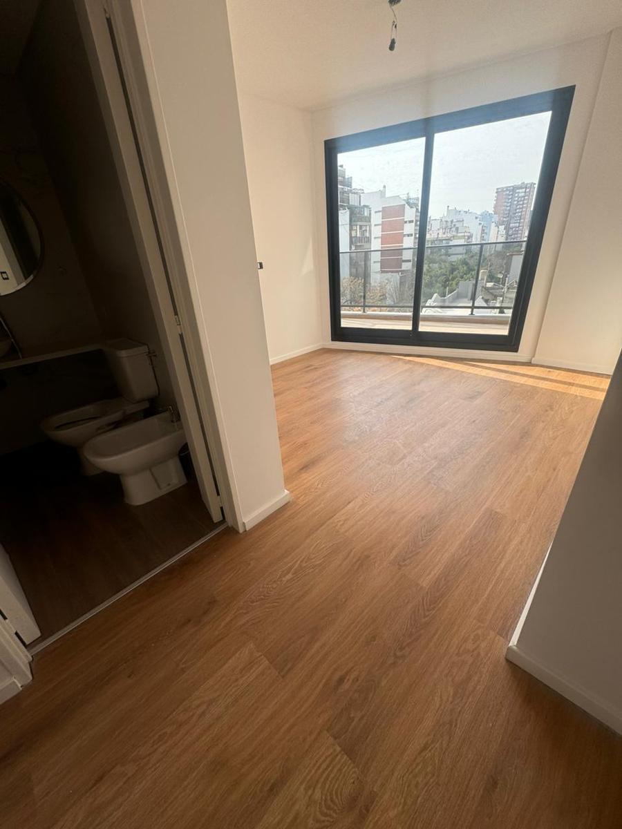 Venta de Departamento de Dos Ambientes a Estrenar en Villa Urquiza. 2