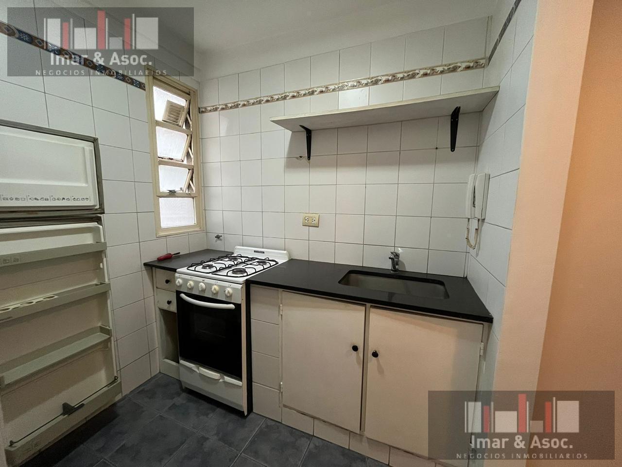 Foto de Alquiler Departamento Dos Ambientes Semi amobaldo Luminoso Pagano, imagen 3