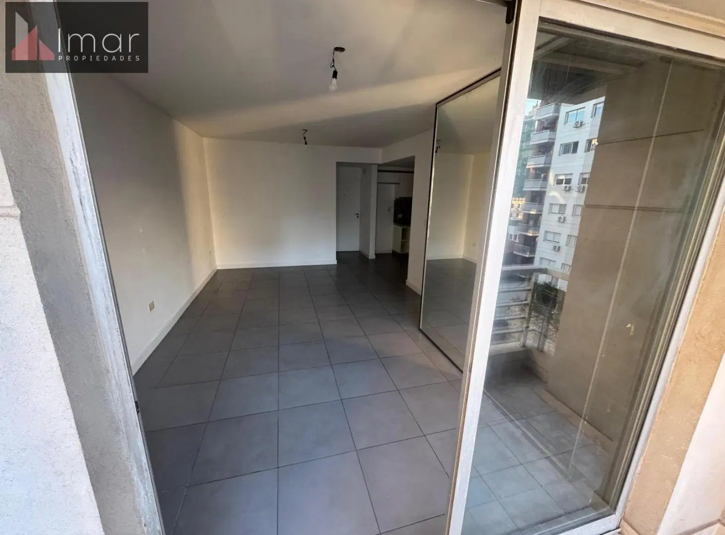 Venta Monoambiente Belgrano Con Balcon Luminoso Moldes 4