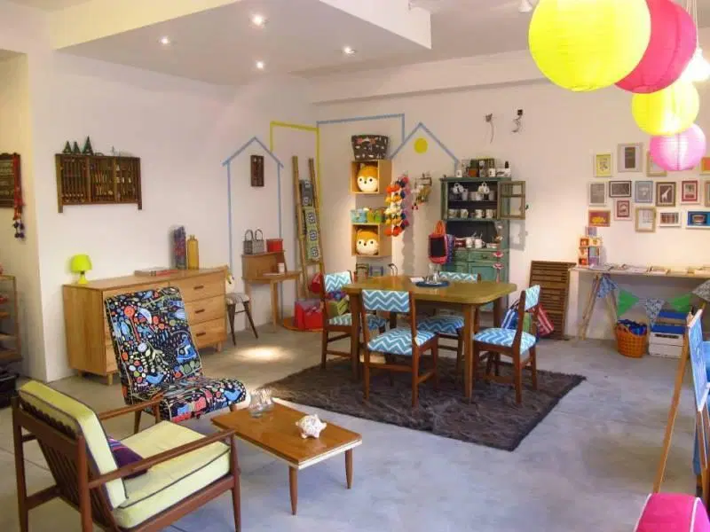 RESERVADO - EXCELENTE LOCAL - Thames 700 - Zona Oulets 3