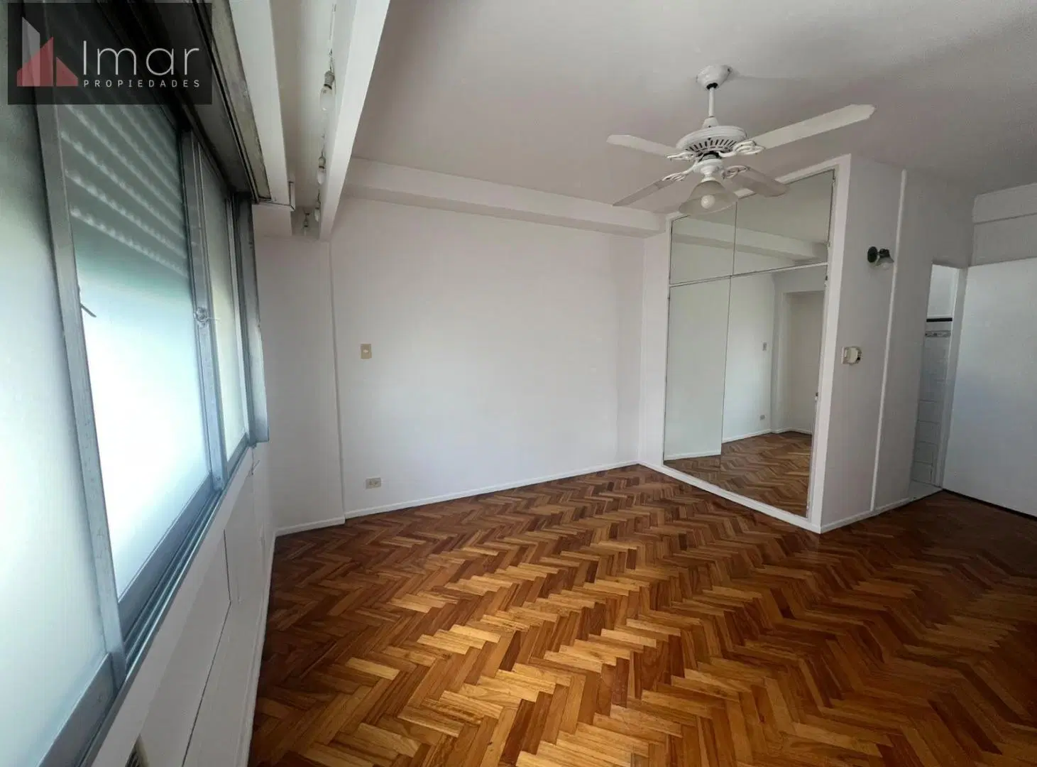 Alquiler Departamento Monoambiente Luminoso con conexión a Lavarropas Av. Santa Fe - Palermo 3