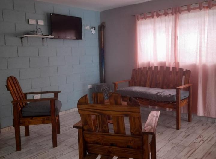 Alquilo casa con pileta en las sierras 3
