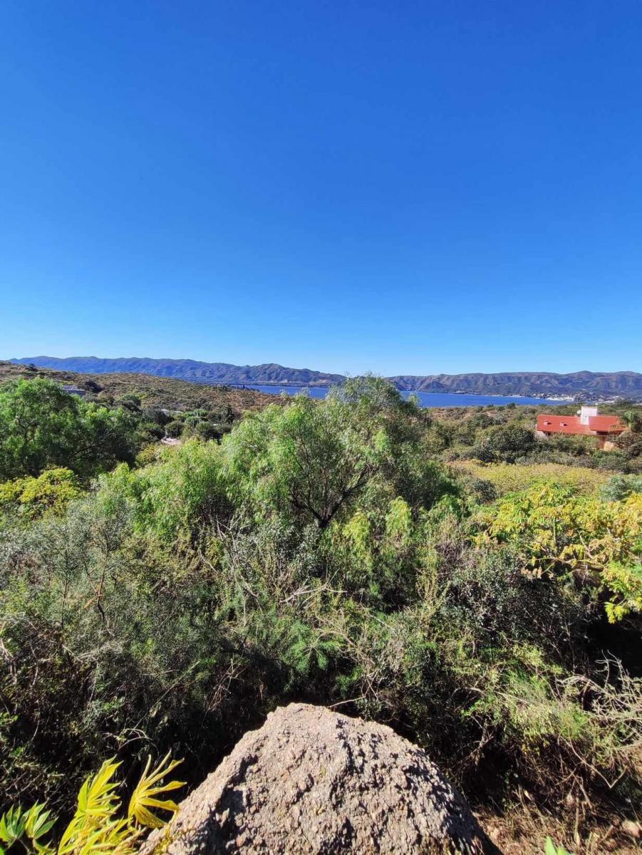 DOS TERRENOS EN B° "PARQUE SAN MIGUEL", VILLA DEL LAGO, VILLA CARLOS PAZ