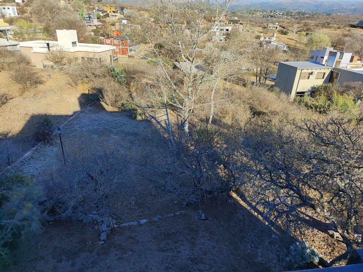 CHALET + DEPTO EN VENTA EN BARRIO CERRADO LOMAS DEL REY, MAYU SUMAJ, CORDOBA