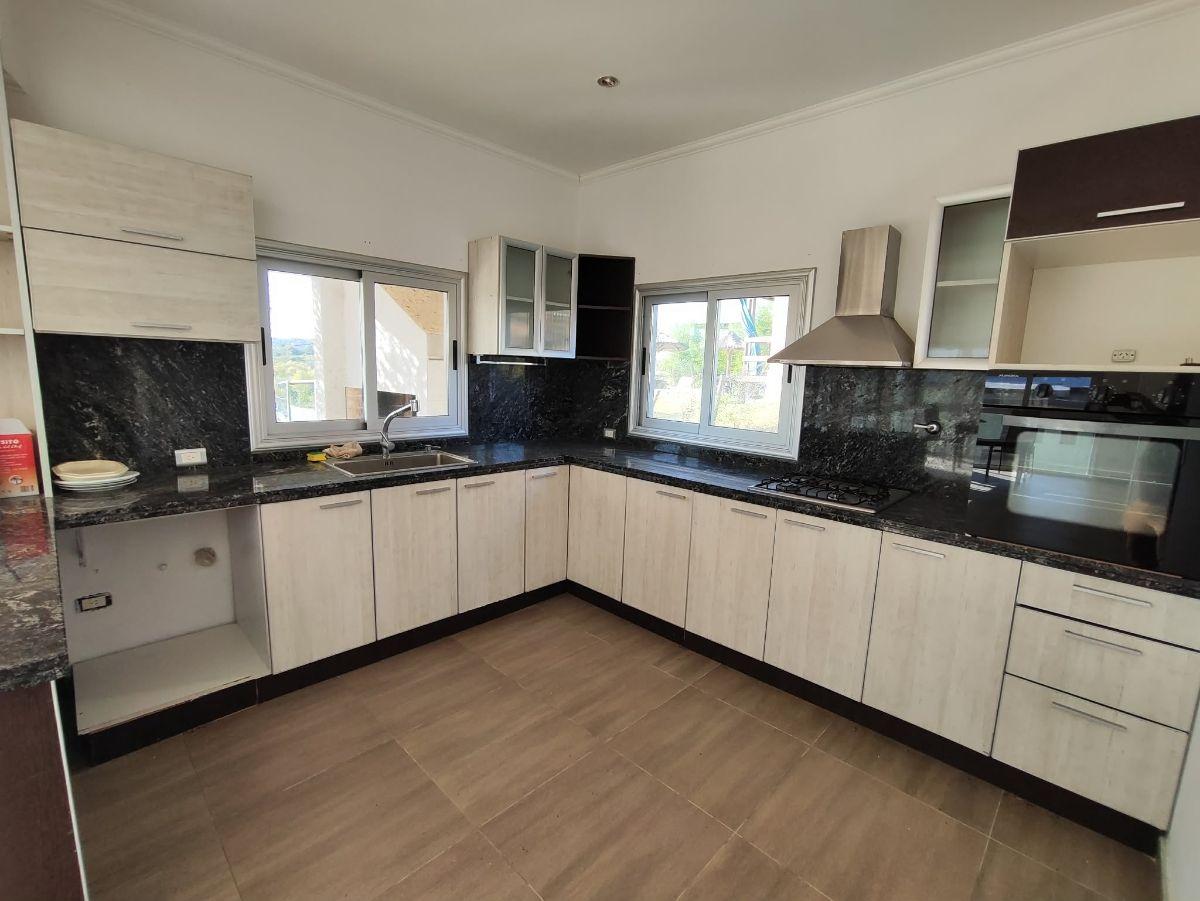 Foto de CHALET EN VENTA EN BARRIO CERRADO "LOMAS DEL REY", MAYU SUMAJ, CORDOBA, imagen 5