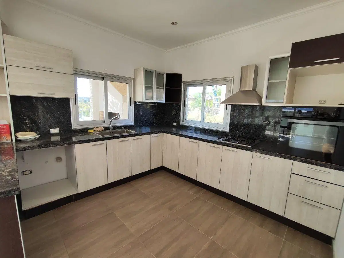 CHALET EN VENTA EN BARRIO CERRADO "LOMAS DEL REY", MAYU SUMAJ, CORDOBA 5