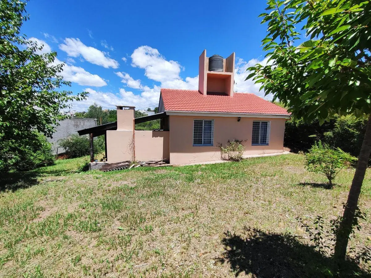 CASA EN VENTA EN BARRIO CERRADO "LOMAS DEL REY", MAYU SUMAJ, CORDOBA 1