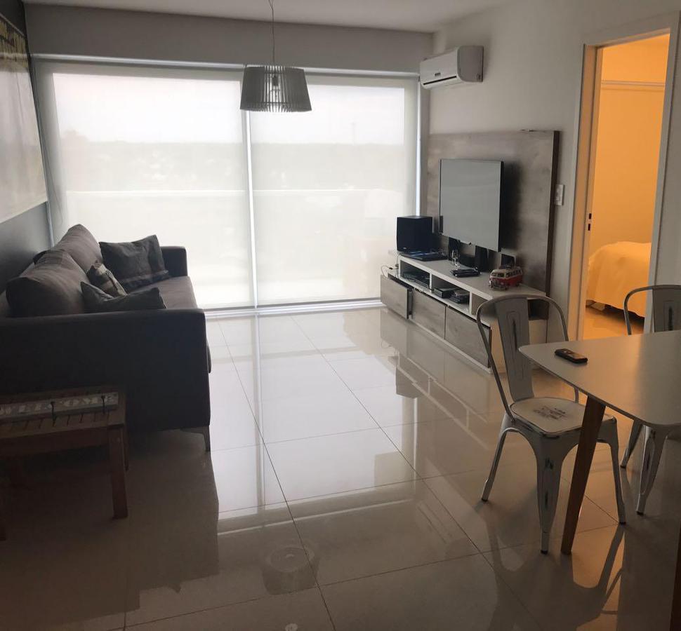 Departamento Dos Ambientes Venta - Ituzaingó