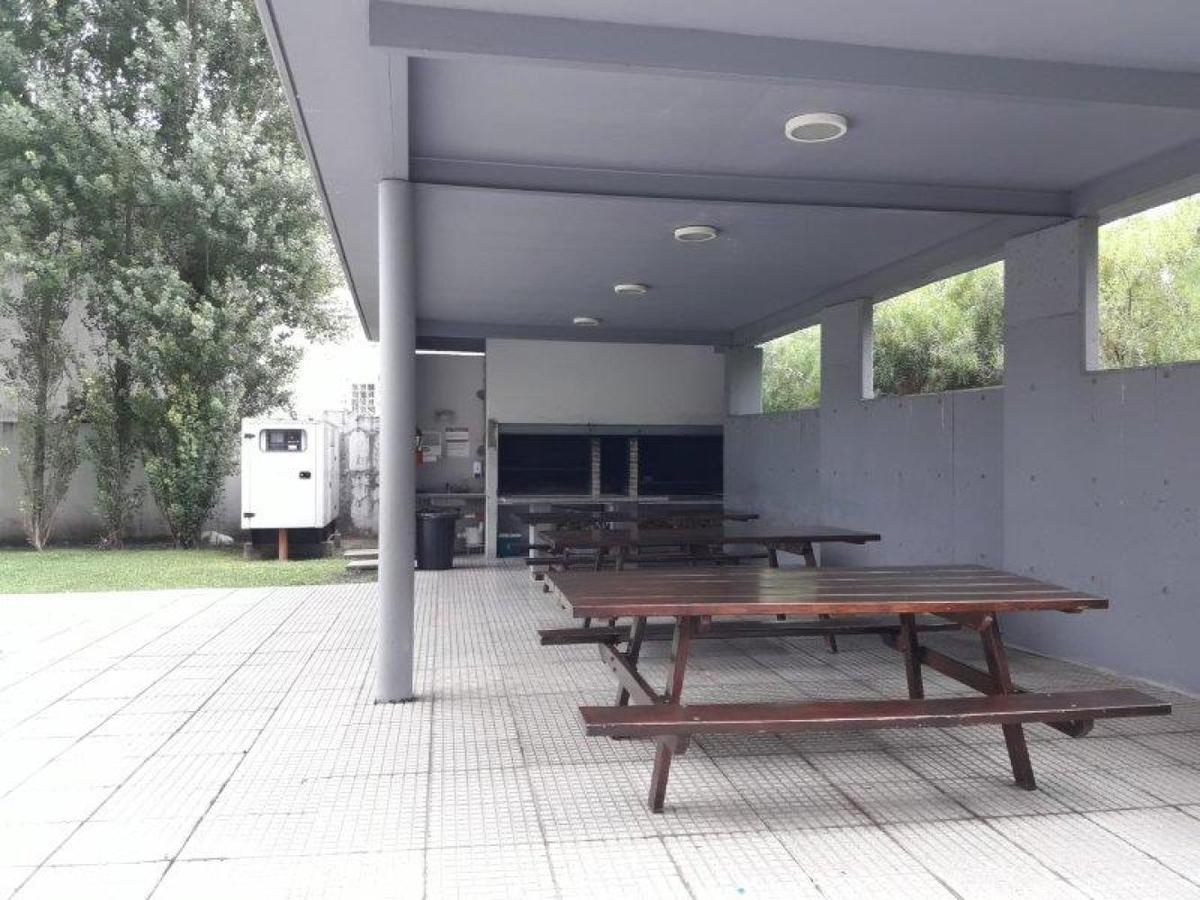 Venta Departamento - Moron Moron Sur 2