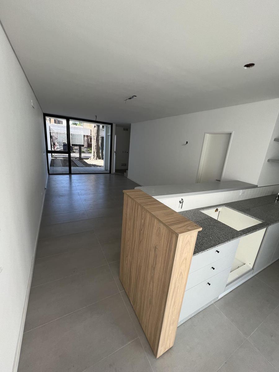 Venta PH Duplex Ituzaingo Norte 5