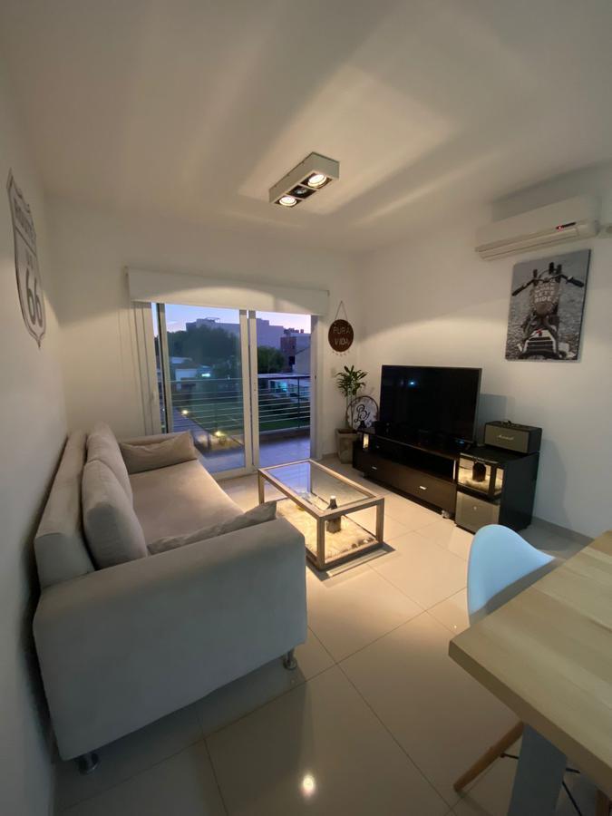 Venta Departamento Moreno 3