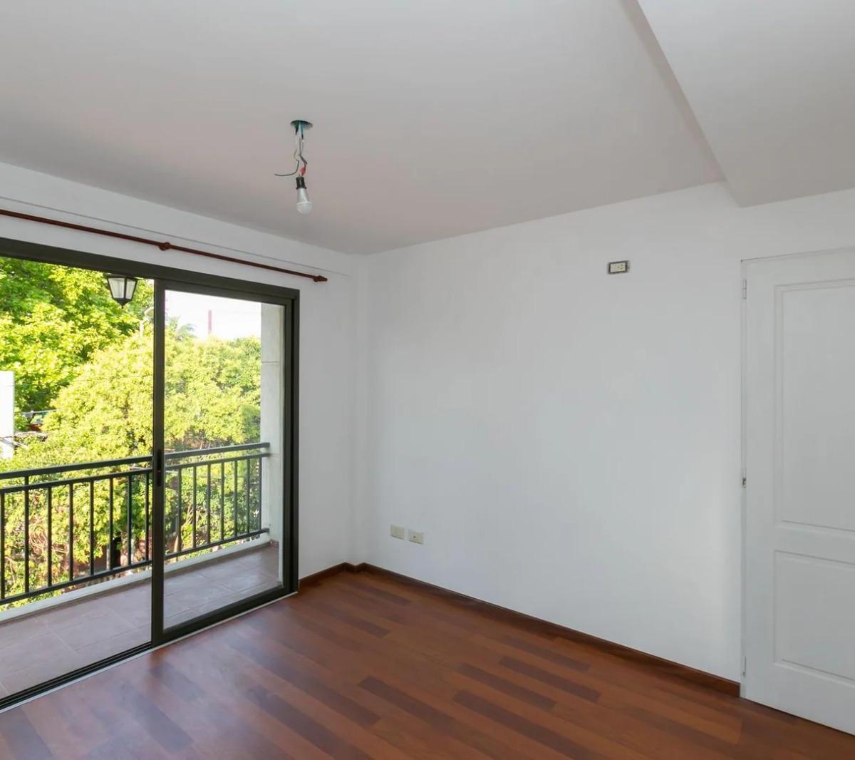 Venta Departamento Morón 4