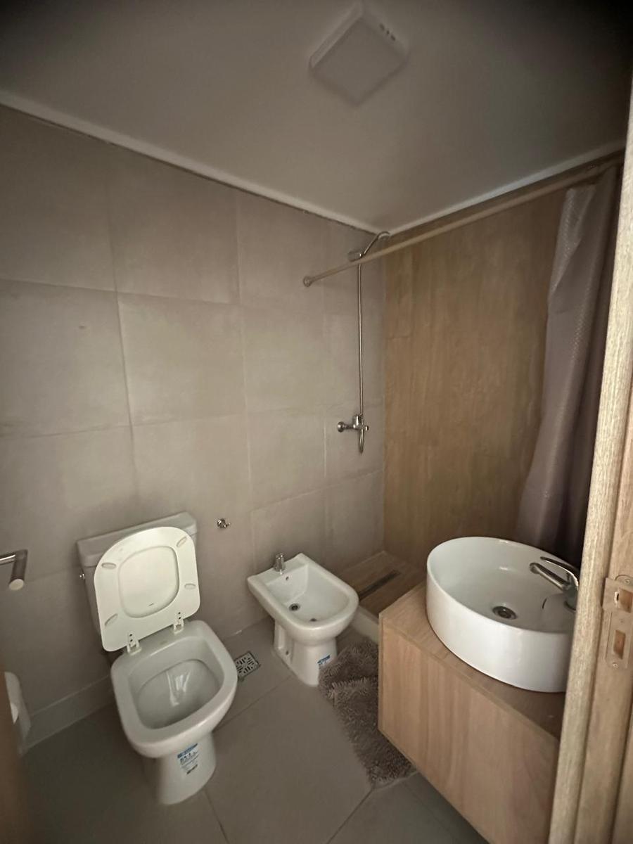 Departamento Dos Ambientes con Patio en Venta Villa Ortuzar 4