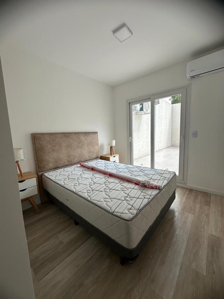 Departamento Dos Ambientes con Patio en Venta Villa Ortuzar 1