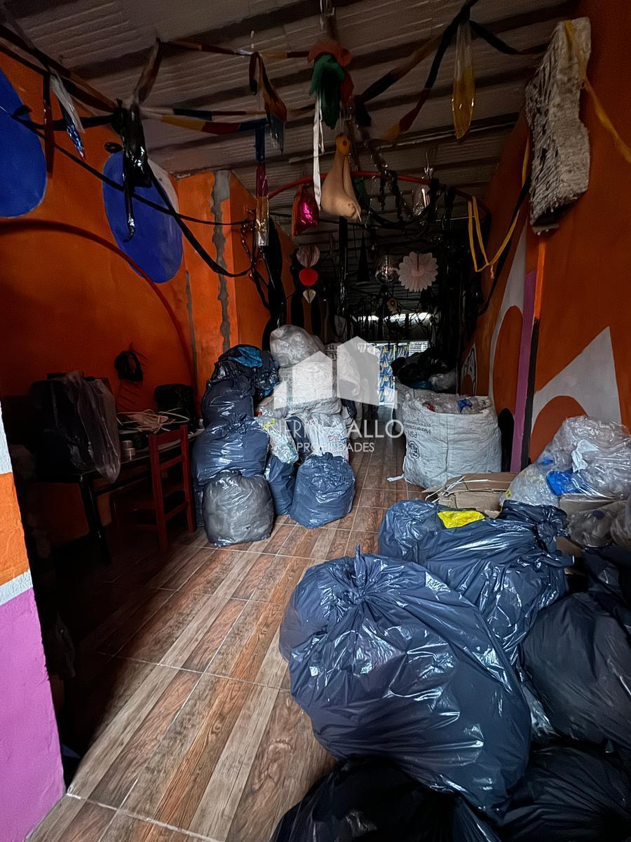 Venta Local en Ituzaingo Norte 4