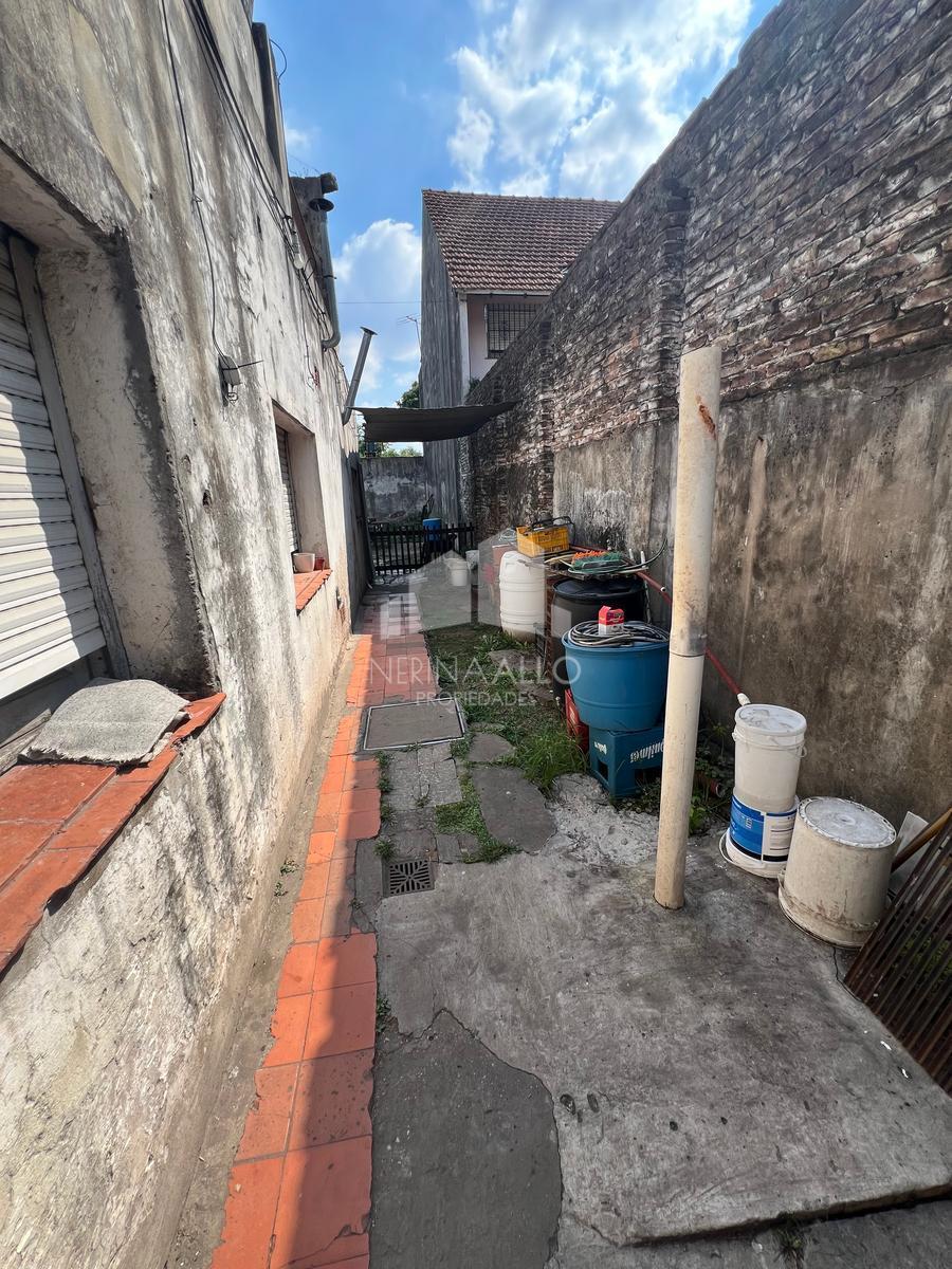 Venta Casa Local en Ituzaingo Norte 4
