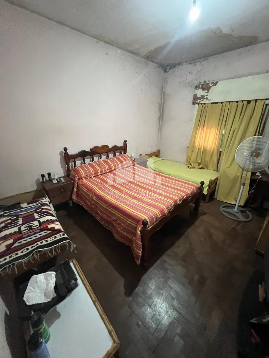 Venta Casa Local en Ituzaingo Norte 2