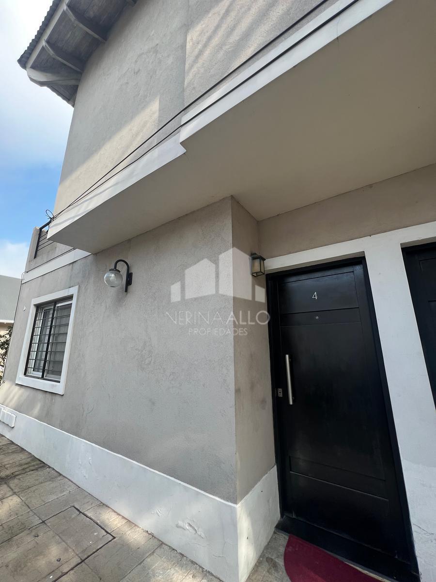 VENTA PH DOS AMBIENTES ITUZAINGO