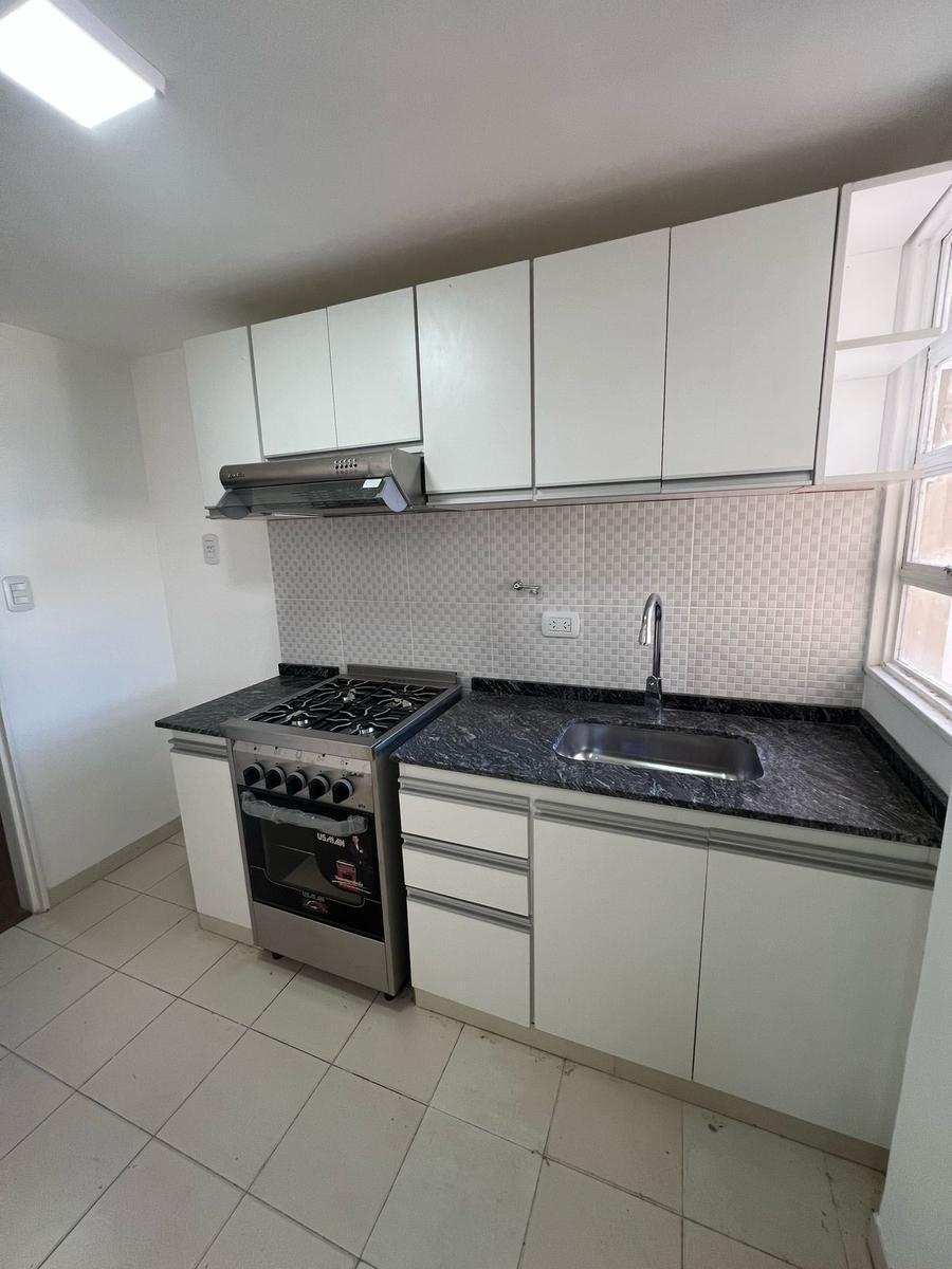 VENTA DEPARTAMENTO 4 AMBIENTES EN CASTELAR