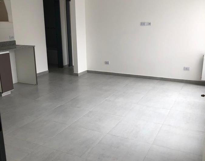 VENTA DEPARTAMENTO 2 AMBIENTES MORON 5