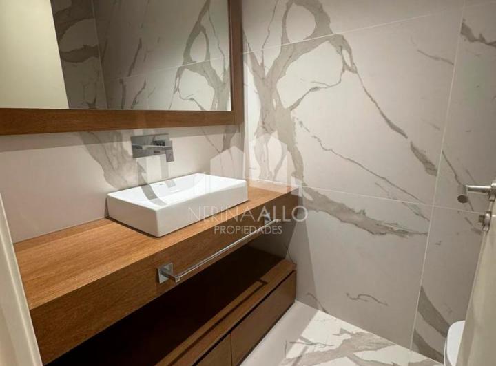 VENTA OFICINA PARQUE LELOIR ITUZAINGO 1