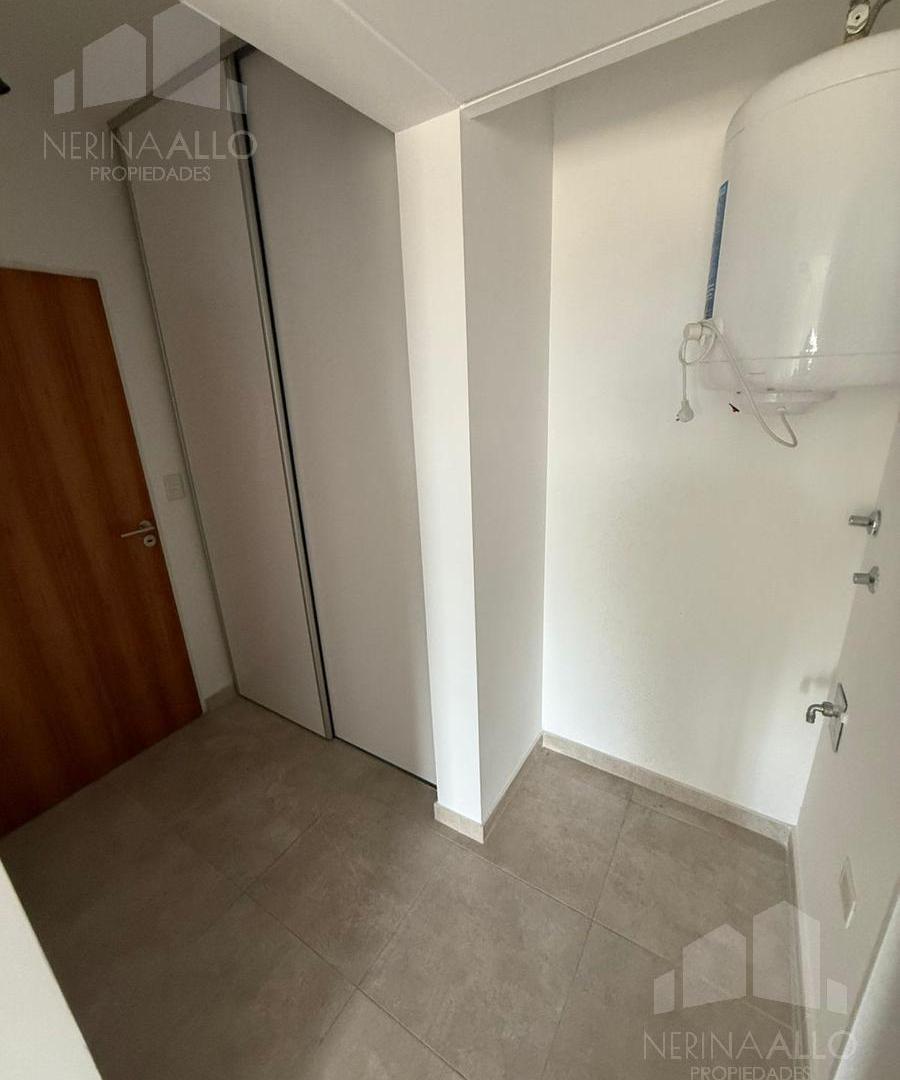 Foto de VENTA DEPARTAMENTO MONOAMBIENTE CON COCHERA ITUZAINGO SUR, imagen 5