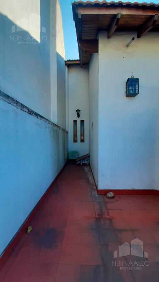 Foto de Venta Casa 5 Ambientes en Ituzaingo Norte Apto Crédito, imagen 2