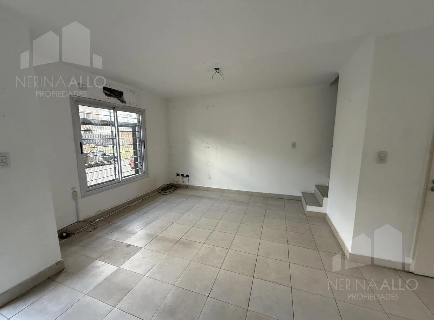 Foto de DUPLEX 3 AMBIENTES CON COCHERA COMPLEJO CERRADO ITUZAINGÓ NORTE APTO, imagen 5