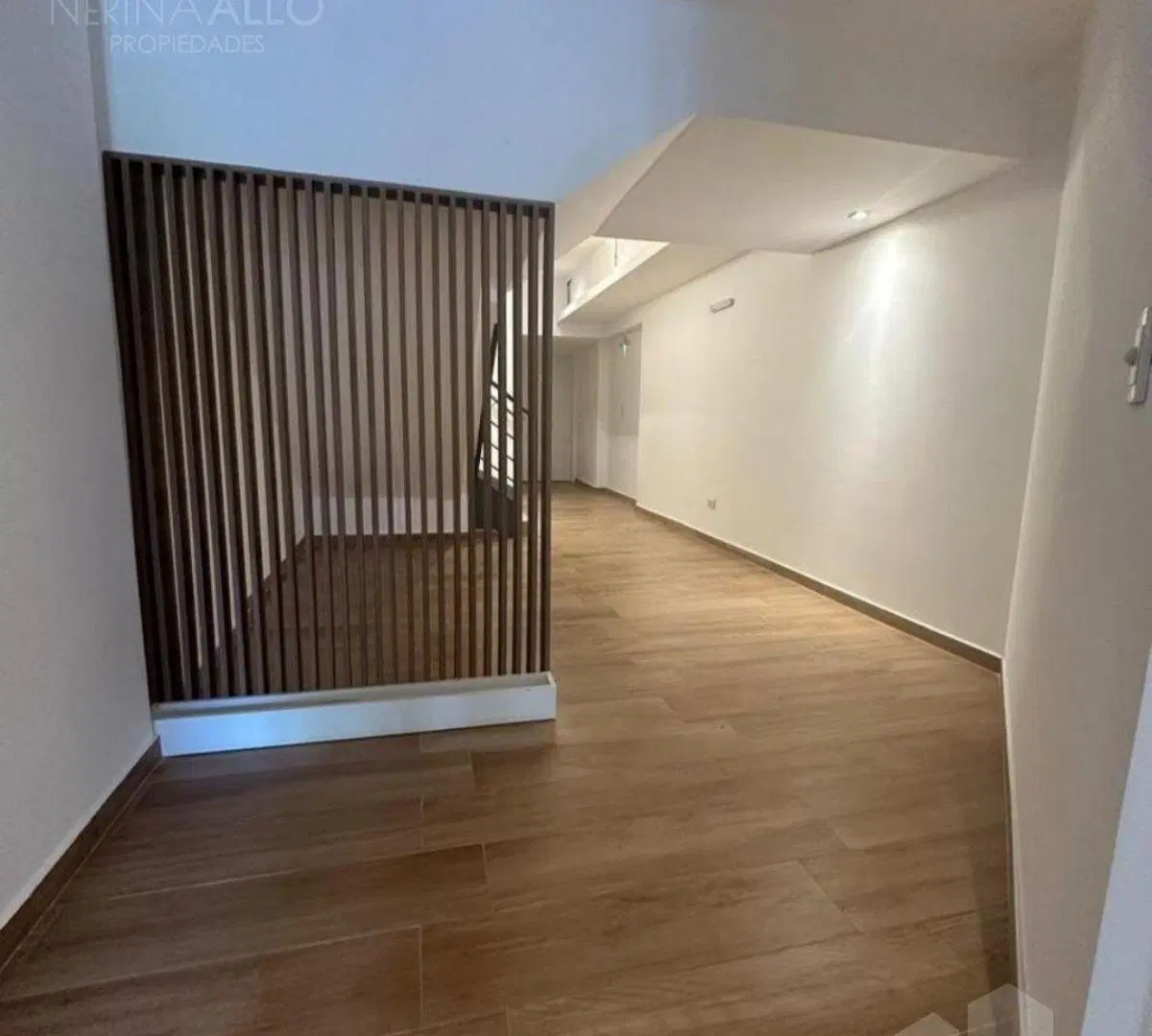 VENTA departamento 2 ambientes VERSALLES 3