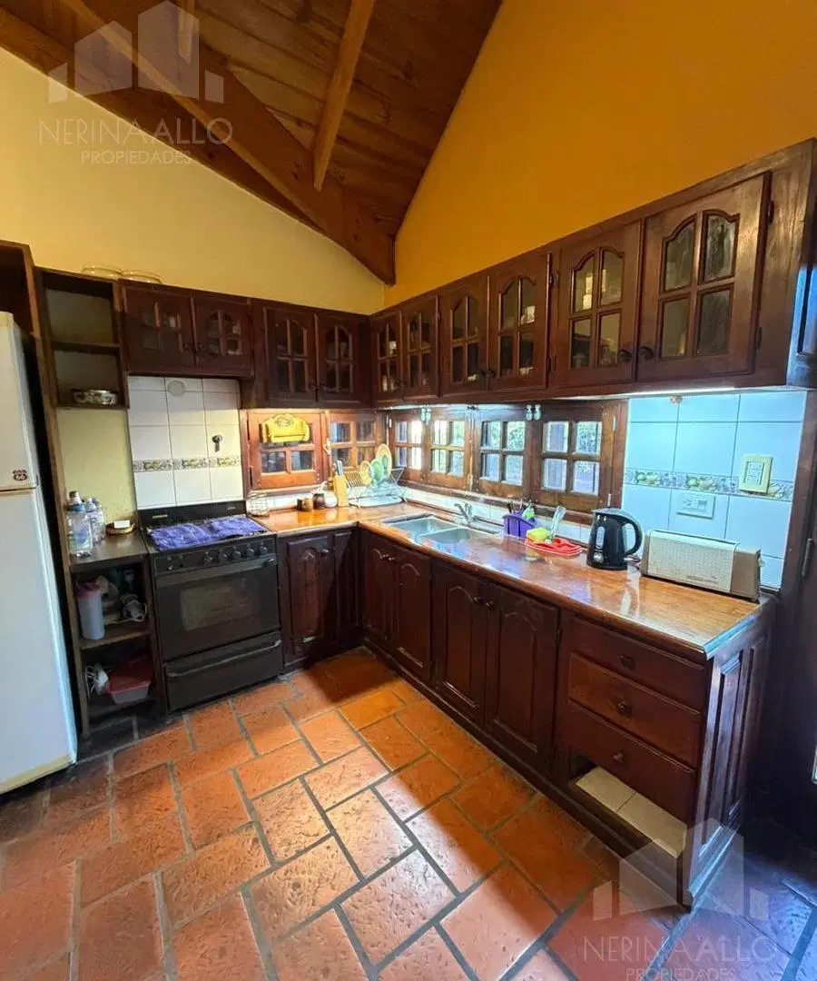 VENTA CASA 6 AMBIENTES EN VILLA UDAONDO PARQUE LELOIR 4