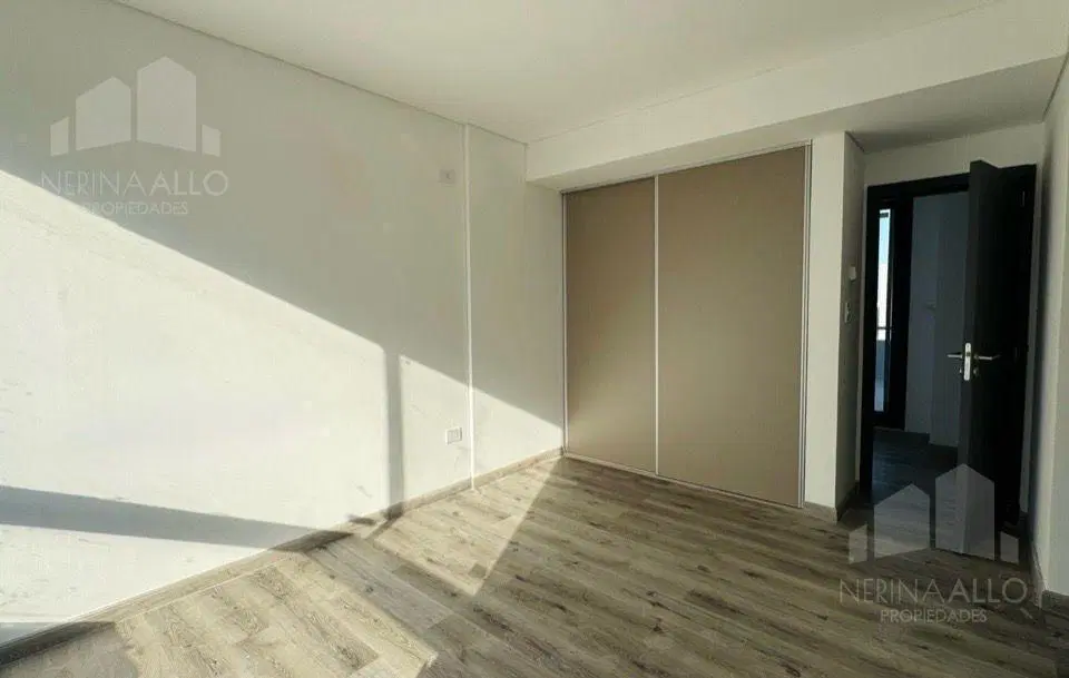 Venta de Departamento 4 ambientes en Nordelta 4